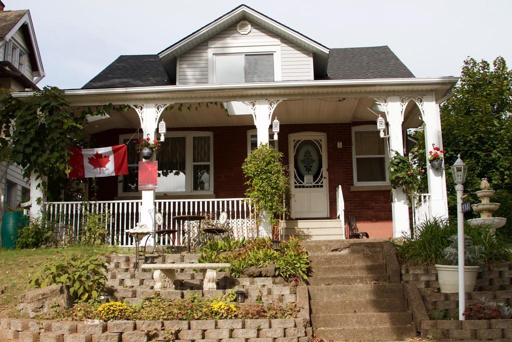 Glen Mhor Bed And Breakfast Niagara Şelalesi Dış mekan fotoğraf